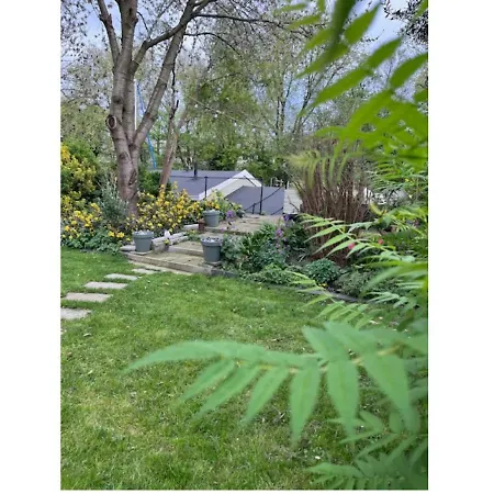 Private At Houseboat