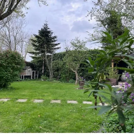 Hotel na wodzie Private At Houseboat *