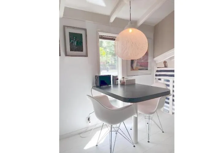 Private At Houseboat Πλωτό κατάλυμα