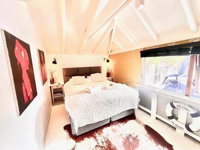 Πλωτό κατάλυμα Private At Houseboat Άμστερνταμ